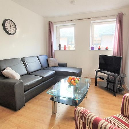 Modern One Bedroom Apt - City Centre & Freeparking Glasgow Exterior photo