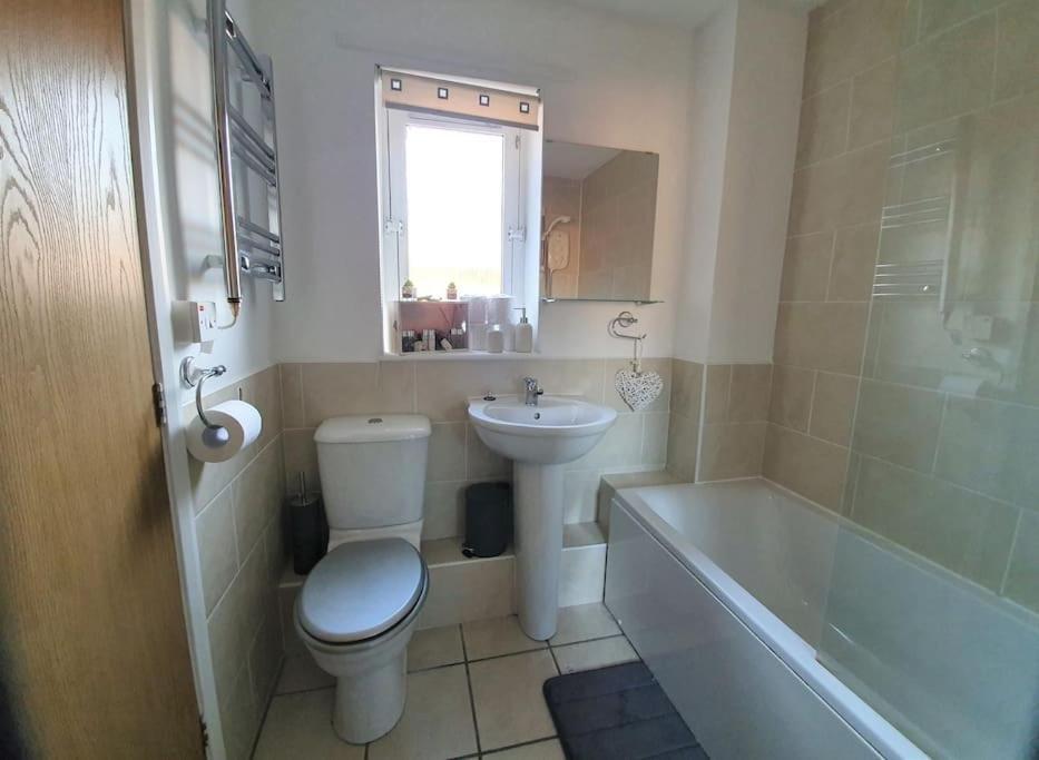Modern One Bedroom Apt - City Centre & Freeparking Glasgow Exterior photo